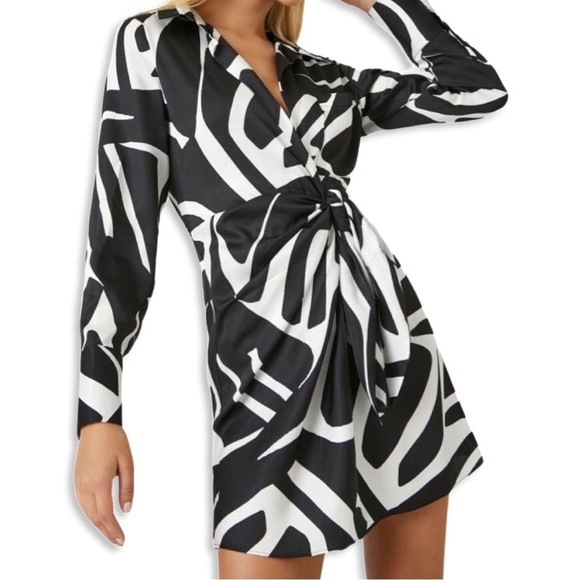 Forever 21 Dresses & Skirts - Forever 21 Abstract Print Wrap Mini Dress | Collared LongSleeve size S